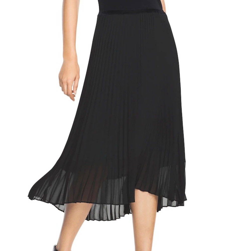 Flowy tea length skirt
